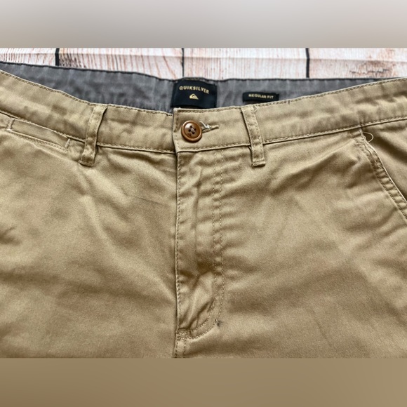Quicksilver Khaki shorts - Picture 3 of 4